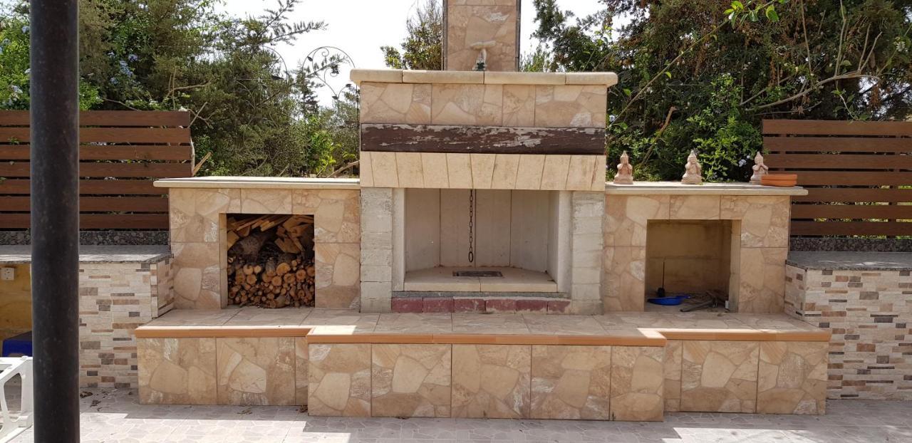 Auberge De Provence Guest House Siggiewi Ngoại thất bức ảnh